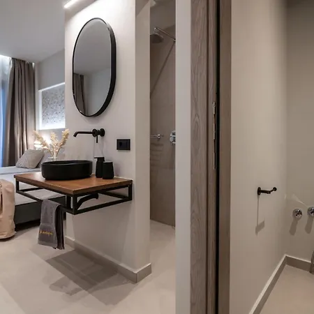 Enigma Rooms - 100M From Alykes Beach, By Zantewize Exterior photo