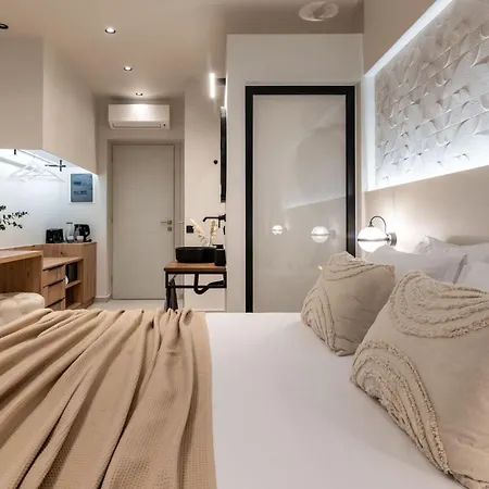 Enigma Rooms - 100M From Alykes Beach, By Zantewize Exterior photo